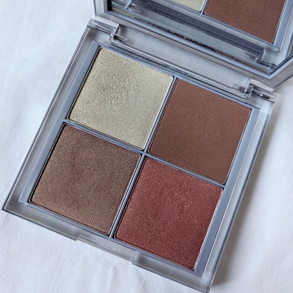 CARGO Bermuda Eyeshadow Neutral/Natural Quad - Picture 1 of 5